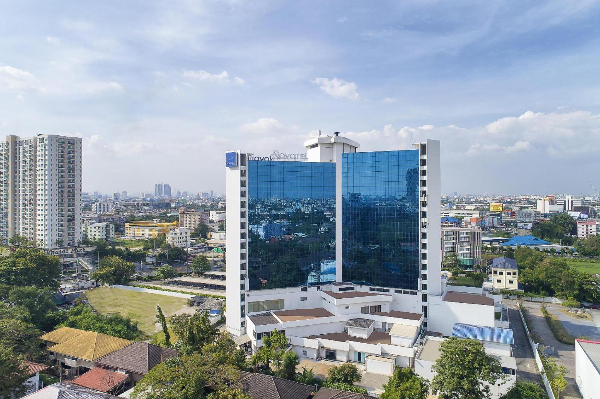 Отель Novotel Bangna Бангкок