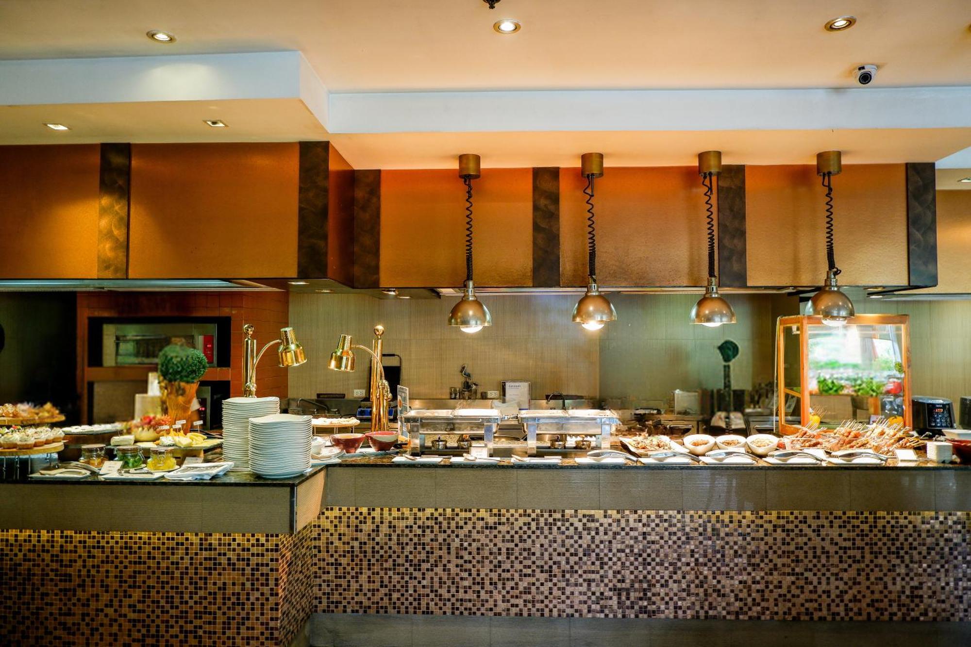 Novotel Bangna Отель Бангкок